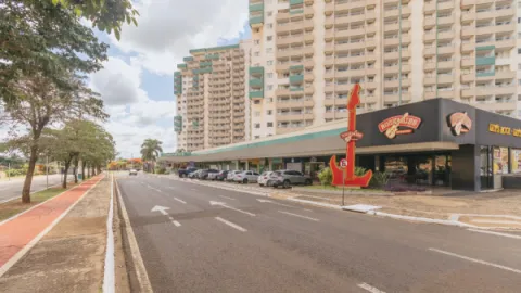 Foto demonstrativa de Qual a Melhor Época pra Reservar Hotel em Olímpia com Desconto