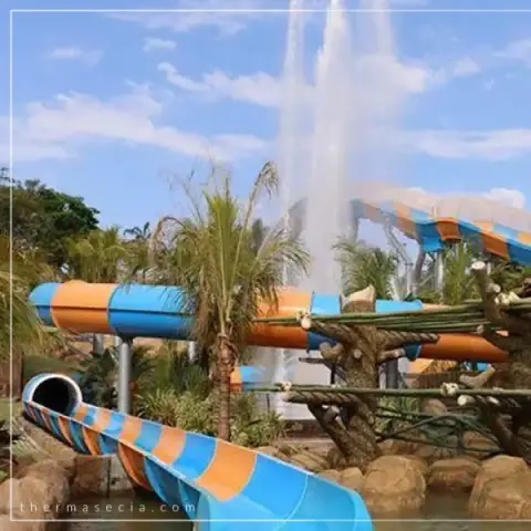 Montanha Russa Aquática atração radical no Thermas dos Laranjais