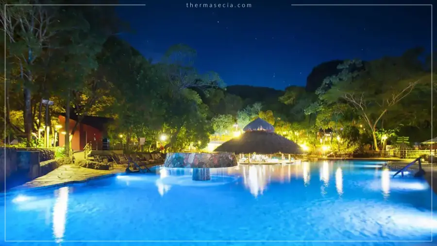 thermas-e-cia-imagem-galeria-ingresso-parque-das-fontes-rio-quente-resorts-689772996b1f1_3.webp